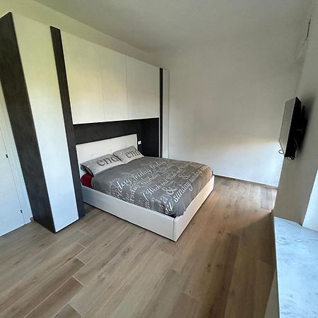 Camera Matrimoniale In Casa Malpensa 501 Samarate Kültér fotó